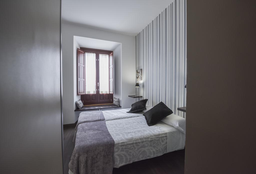 Alvaro De Torres Boutique Úbeda Buitenkant foto