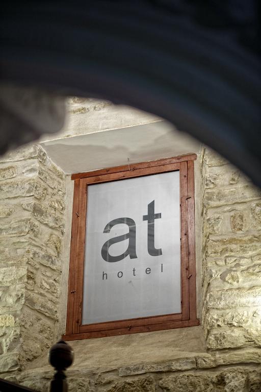 Alvaro De Torres Boutique Úbeda Buitenkant foto